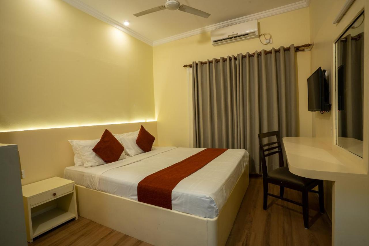 Hotel Peaceland Lumbini Екстер'єр фото