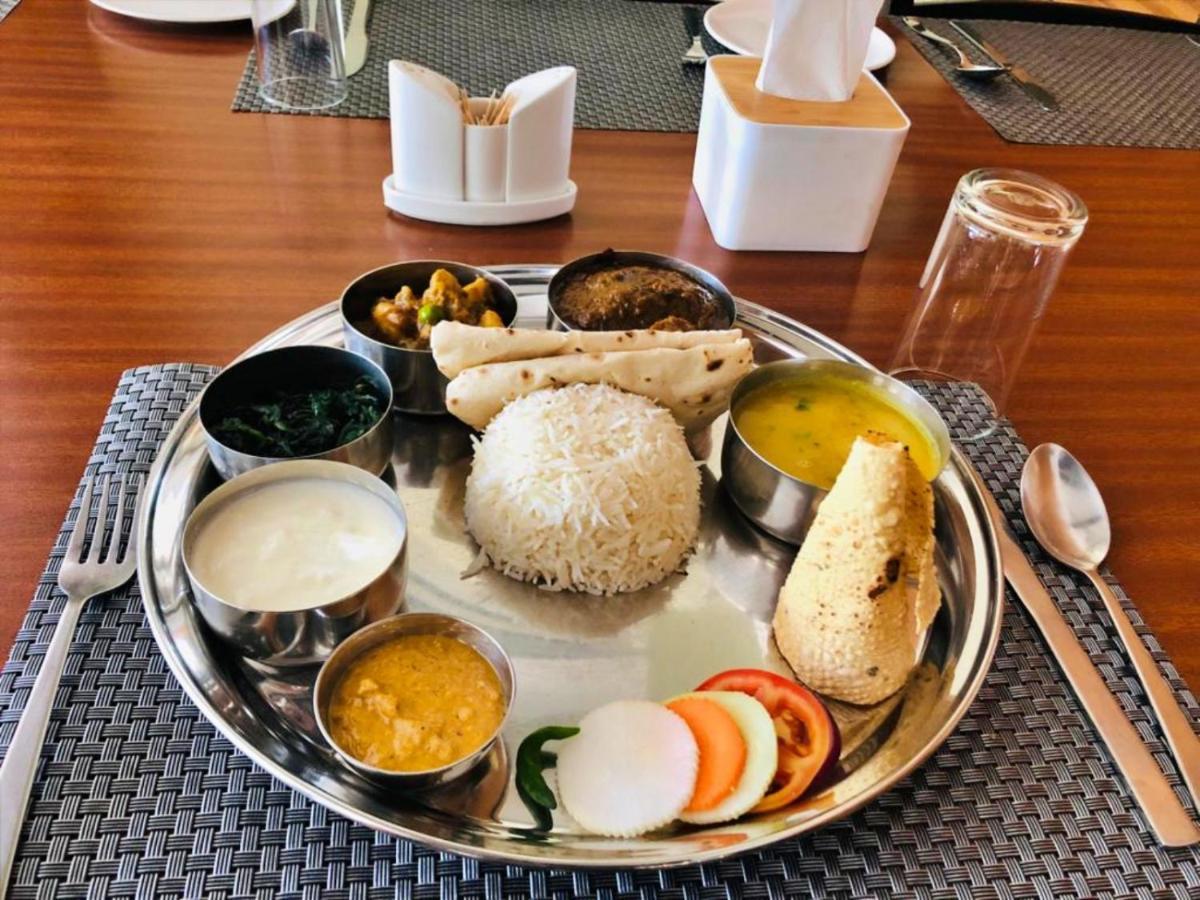 Hotel Peaceland Lumbini Екстер'єр фото