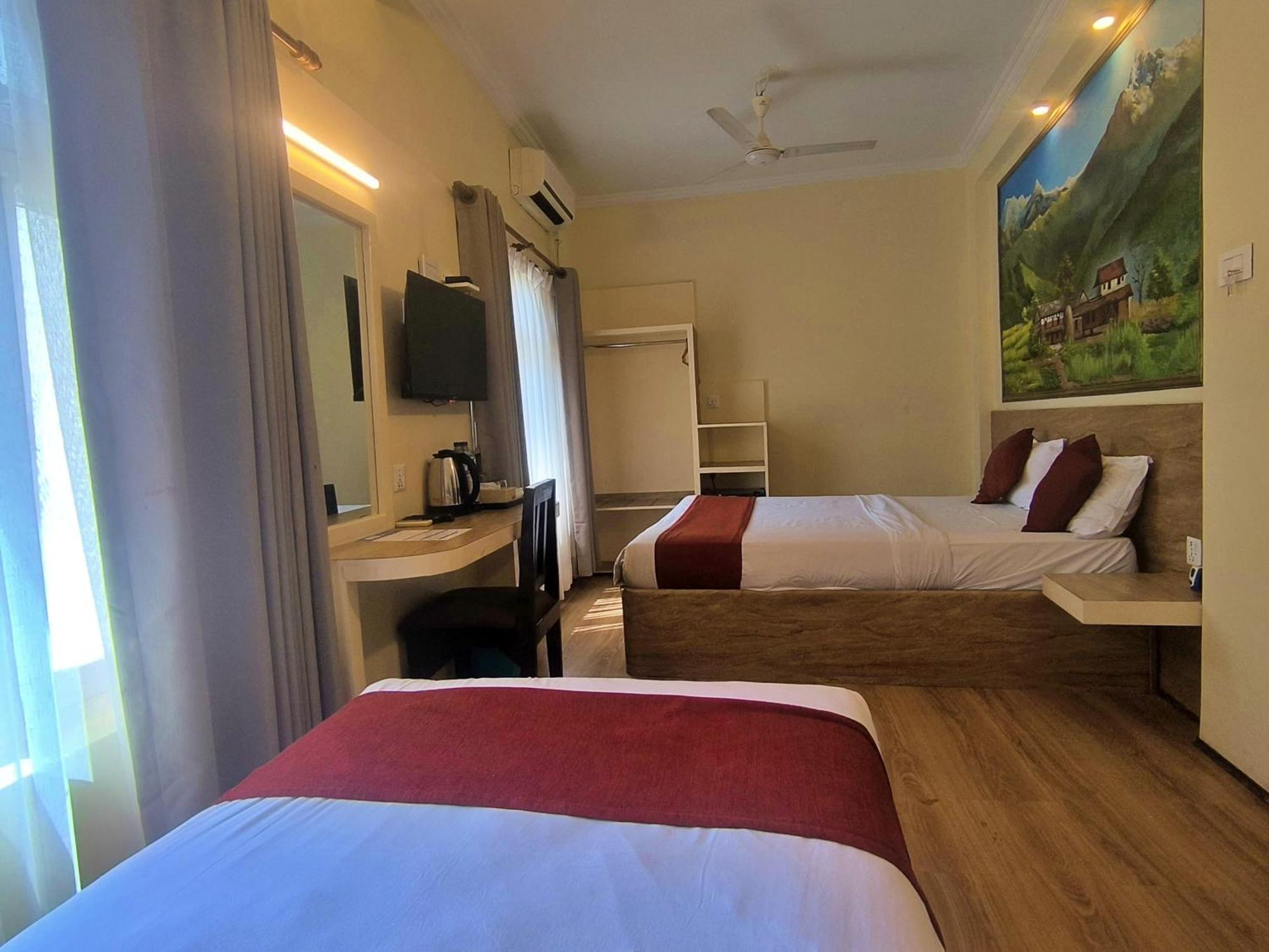 Hotel Peaceland Lumbini Екстер'єр фото